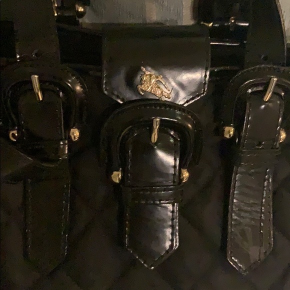 Burberry quilted purse. - Picture 2 of 2
